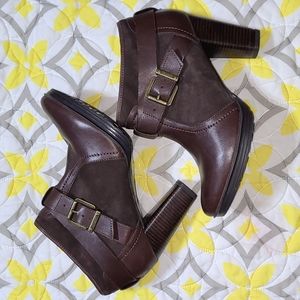 Clarks Artisan Lida Dallas Brown Heeled Ankle Boots Shoes 10